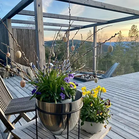 Semesterbostad Enjoy Family Time In Beautiful Nature Kroderen